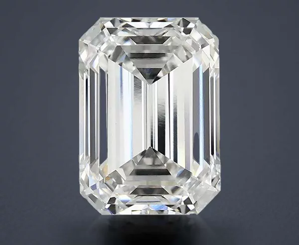 3.19 Carat · E · VVS2 Rare Carat Ideal Cut