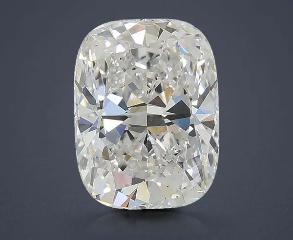 2.05 Carat · E · VS2 Rare Carat Ideal Cut