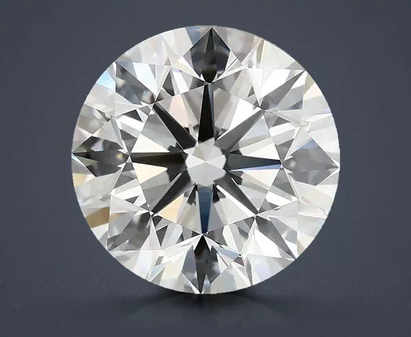 3.93 Carat · E · VVS2 excellent Cut