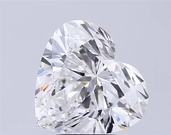4.52 Carat · F · VVS2 Rare Carat Ideal Cut