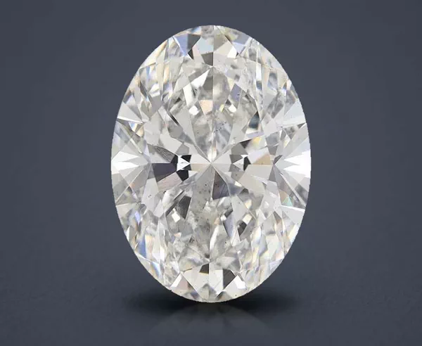 4.77 Carat · G · VS2 Rare Carat Ideal Cut