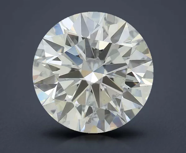 4.65 Carat · G · VS1 Rare Carat Ideal Cut