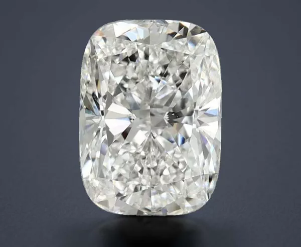 1.57 Carat · F · VVS2 Rare Carat Ideal Cut