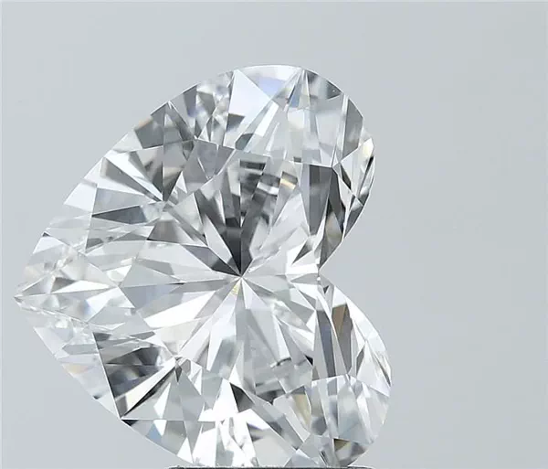 6.27 Carat · F · VVS2 excellent Cut