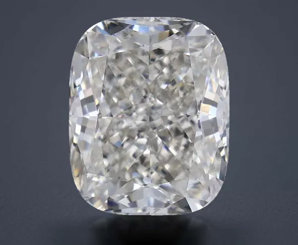 3.19 Carat · H · VVS2 Rare Carat Ideal Cut