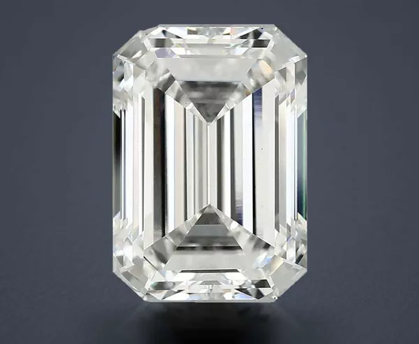 4.83 Carat · E · VS1 Rare Carat Ideal Cut