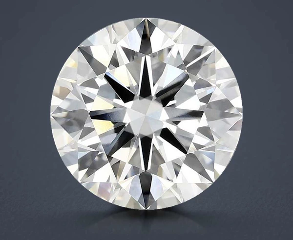 6 Carat · F · VVS2 excellent Cut