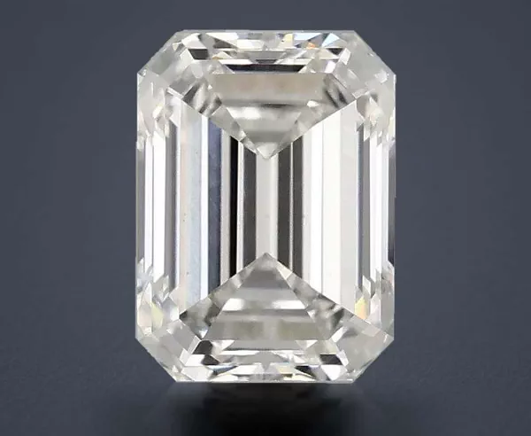 2 Carat · F · VS2 Rare Carat Ideal Cut