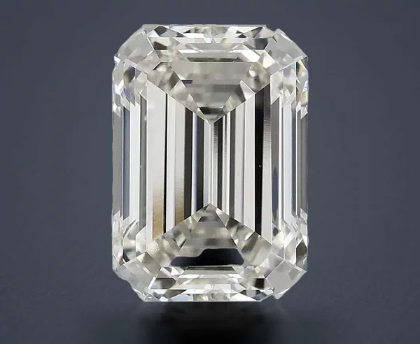 3.09 Carat · H · VS1 Rare Carat Ideal Cut