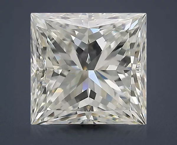 2.5 Carat · I · VS2 Rare Carat Ideal Cut