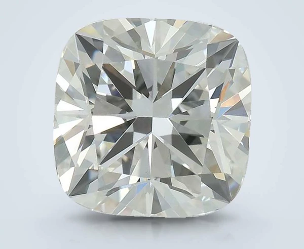 2.77 Carat · H · VS1 Rare Carat Ideal Cut