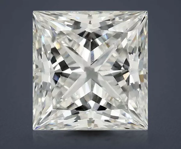 2.59 Carat · F · VS1 Rare Carat Ideal Cut