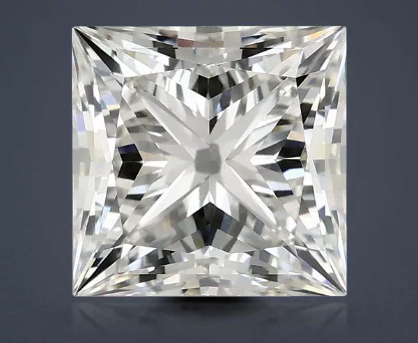 2.94 Carat · G · VVS2 Rare Carat Ideal Cut