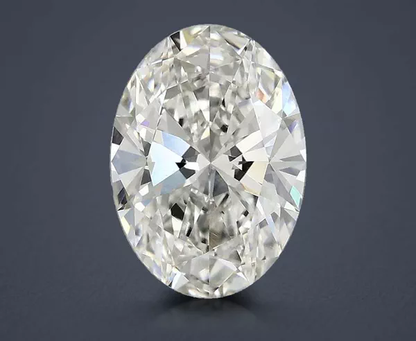 2.45 Carat · G · VS1 Rare Carat Ideal Cut