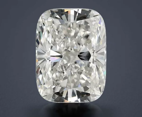 2.58 Carat · F · VS1 Rare Carat Ideal Cut