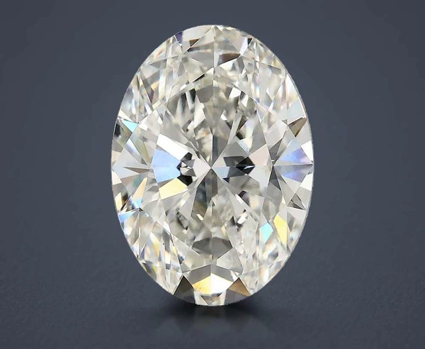 4.9 Carat · G · VS1 Rare Carat Ideal Cut