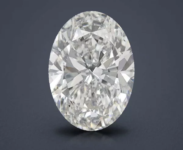 4.29 Carat · G · VS2 Rare Carat Ideal Cut