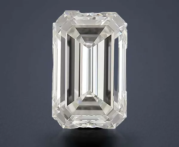 0.7 Carat · H · IF Rare Carat Ideal Cut