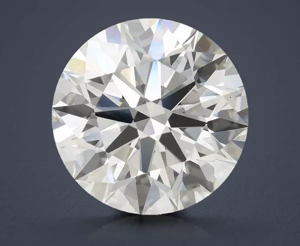 5.06 Carat · E · VS2 Rare Carat Ideal Cut