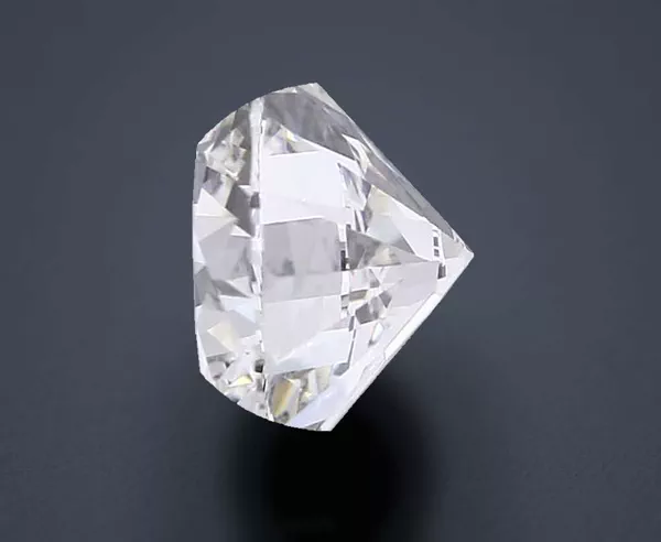 4.25 Carat · G · VVS2 Rare Carat Ideal Cut