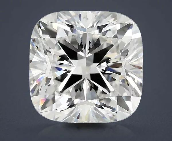 4 Carat · E · VVS2 Rare Carat Ideal Cut