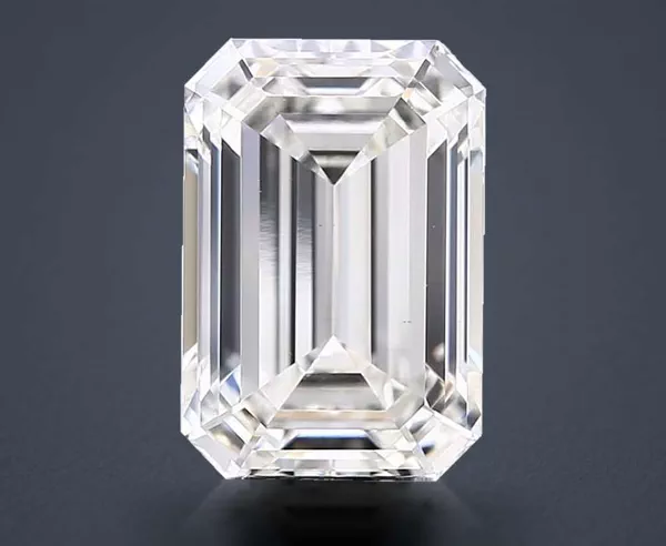 4.05 Carat · H · VS1 Rare Carat Ideal Cut