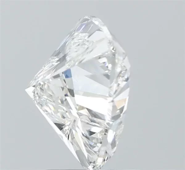 3.01 Carat · G · VS1 Rare Carat Ideal Cut
