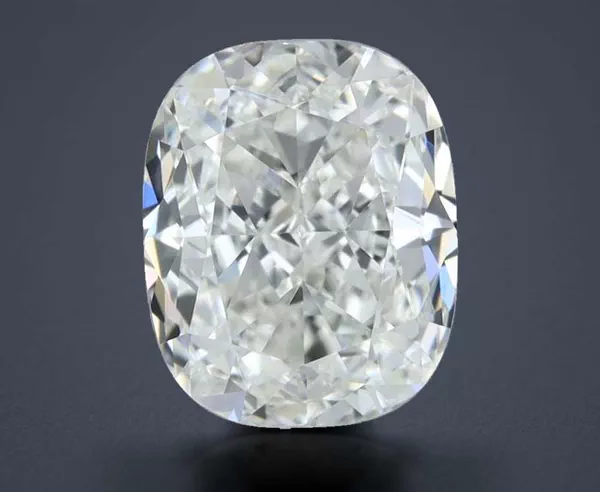 0.64 Carat · I · VVS2 Rare Carat Ideal Cut
