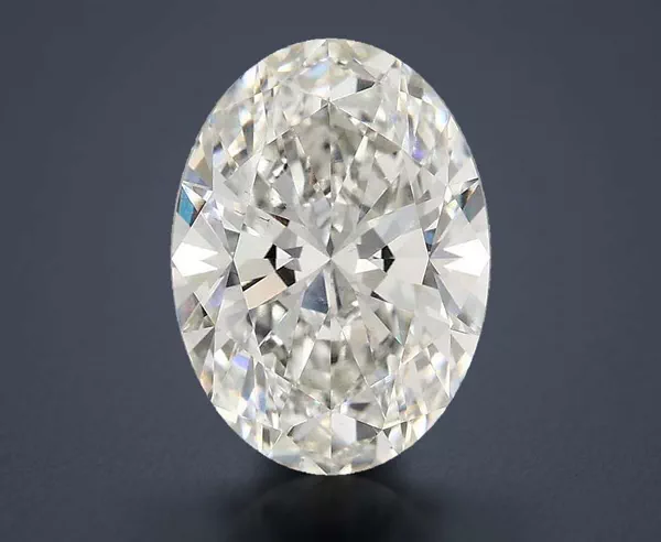 2.85 Carat · G · VS2 Rare Carat Ideal Cut