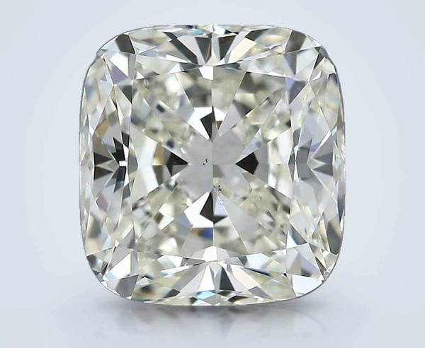 2.01 Carat · K · VS2 Rare Carat Ideal Cut