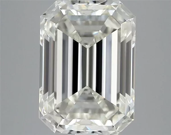 5.01 Carat · J · VS1 Rare Carat Ideal Cut