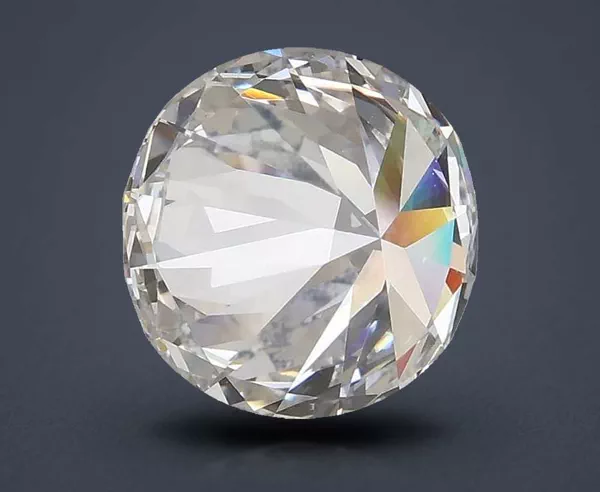 2.84 Carat · G · VS1 Rare Carat Ideal Cut