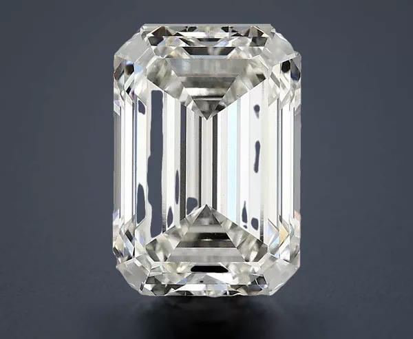 4.08 Carat · G · VS1 Rare Carat Ideal Cut