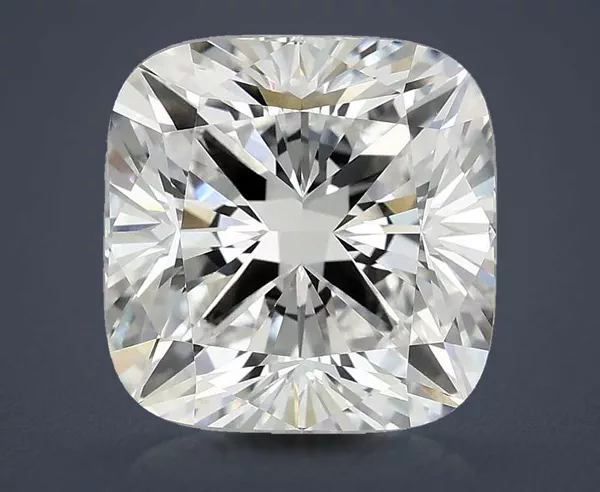 4 Carat · E · VVS2 Rare Carat Ideal Cut