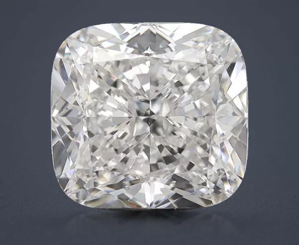 7.04 Carat · G · VS1 Rare Carat Ideal Cut