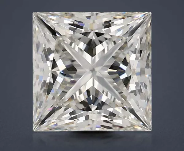 3.62 Carat · H · VS1 Rare Carat Ideal Cut