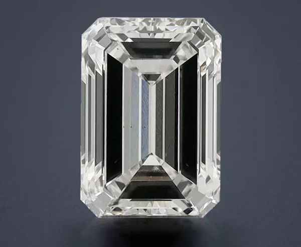 2.85 Carat · G · VS2 Rare Carat Ideal Cut