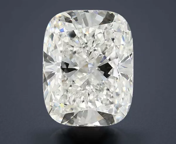4 Carat · F · VS1 Rare Carat Ideal Cut