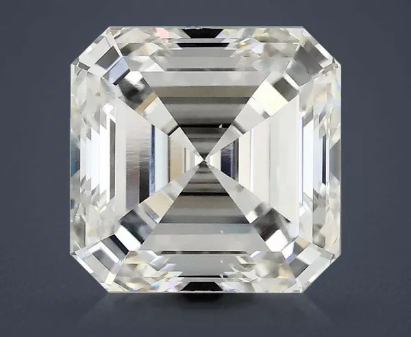 4.04 Carat · H · VS1 excellent Cut