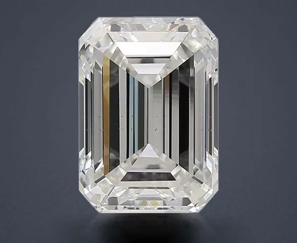 5.55 Carat · F · VS2 Rare Carat Ideal Cut