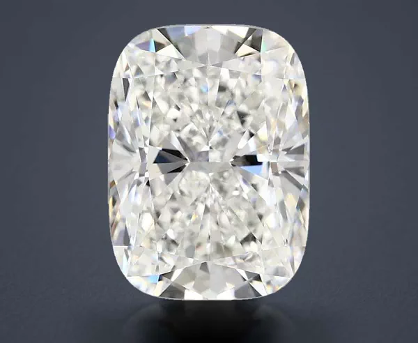 5.33 Carat · F · VVS2 Rare Carat Ideal Cut