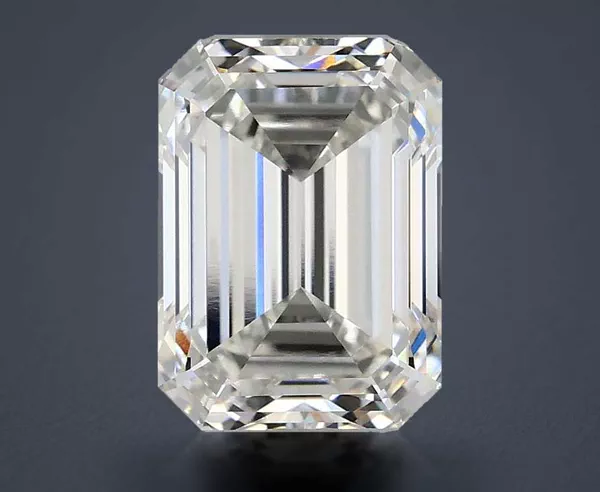 3.19 Carat · F · VVS2 Rare Carat Ideal Cut