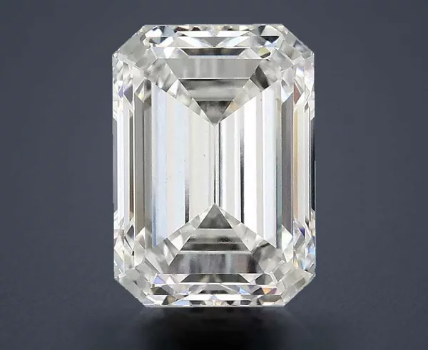 3.04 Carat · F · VS1 Rare Carat Ideal Cut