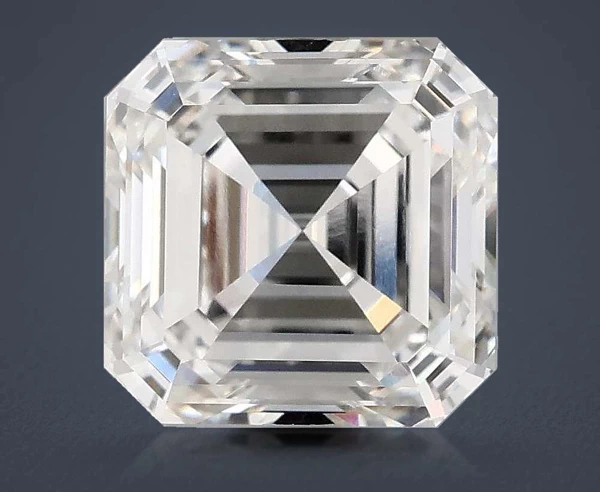 4 Carat · F · VVS2 Rare Carat Ideal Cut