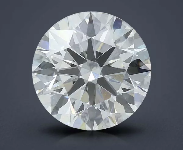 2.8 Carat · H · VS1 Rare Carat Ideal Cut