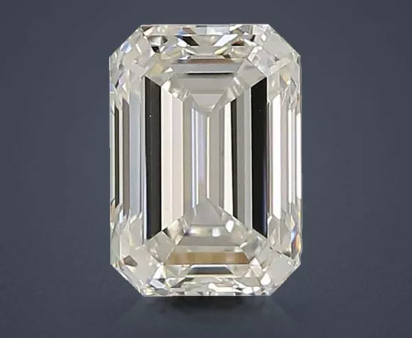 1.54 Carat · F · VVS2 Rare Carat Ideal Cut