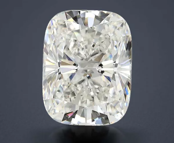 5.77 Carat · F · VVS2 Rare Carat Ideal Cut