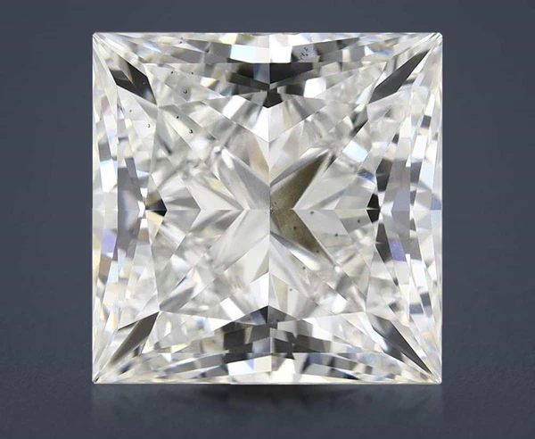 5.01 Carat · F · VS2 Rare Carat Ideal Cut