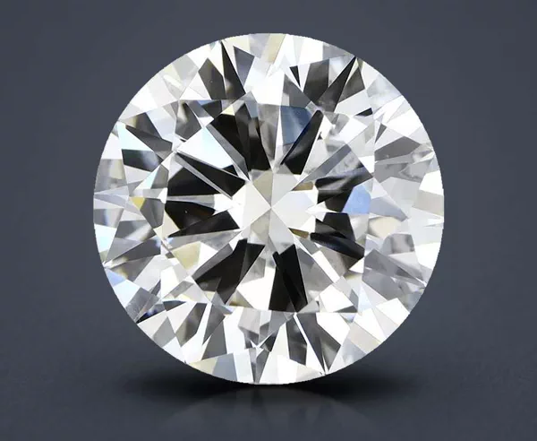 6 Carat · G · VS1 excellent Cut