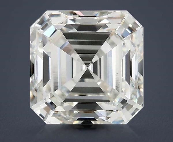 2.02 Carat · G · VVS2 Rare Carat Ideal Cut
